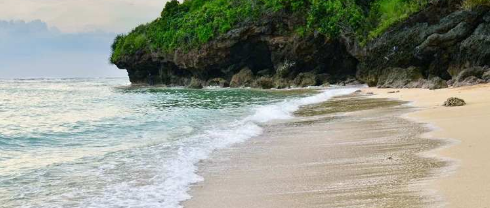 pantai gunung payung