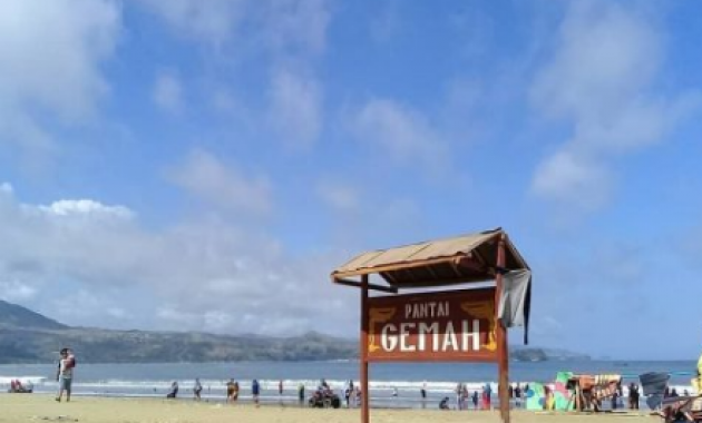 Pantai Gemah Tulungagung