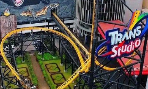 trans studio
