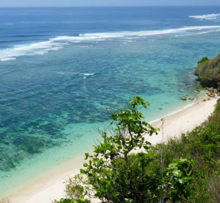 pantai gunung payung